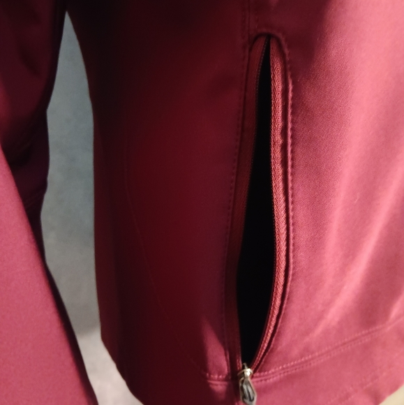 Nike ACG Maroon Softshell jacket - Picture 7 of 14